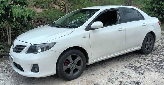 TOYOTA COROLLA 1.8 GLI 16V FLEX 4P MANUAL